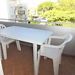 Modern With Balcony 아파트 *